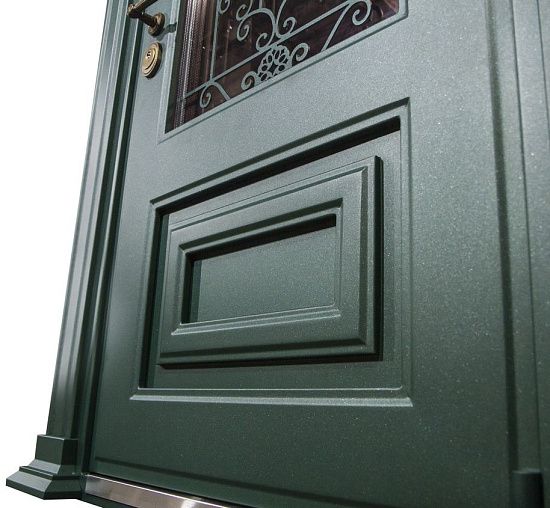 Входная дверь  